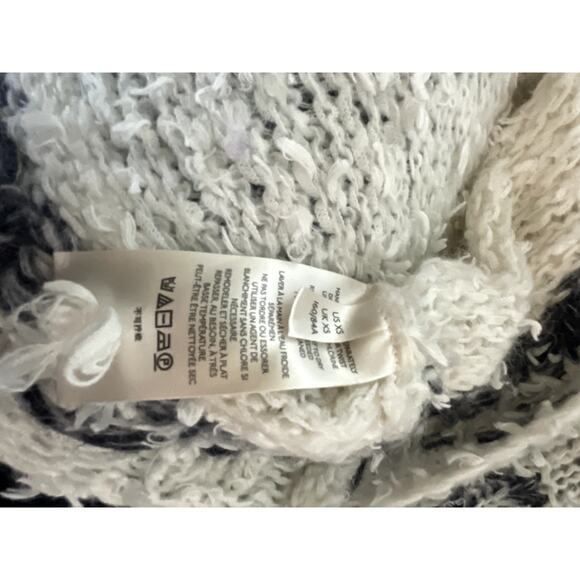 Anthropologie PILCRO Petra Sweater Size XS FLUFFY COZY FAIR AISLE - Picture 6 of 7